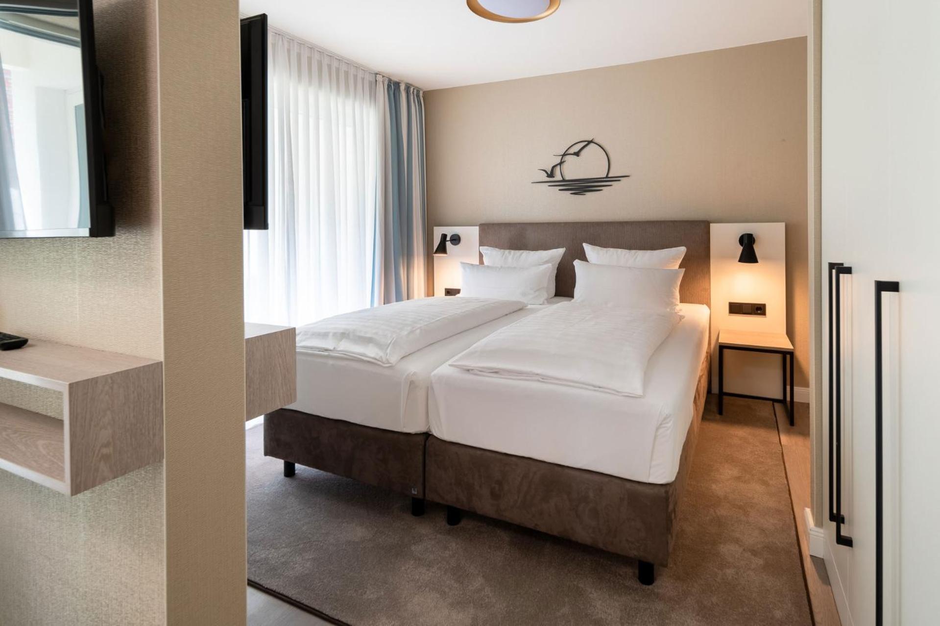 Hotel Am Schlosspark Garni Husum Kültér fotó